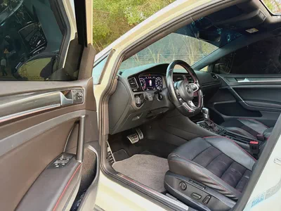 جولف GTI موديل 2018 خليجى صبغ الوكاله فل اوبشن-12