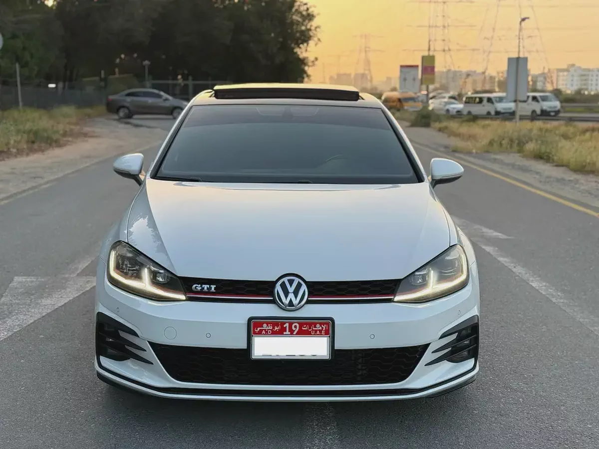جولف GTI موديل 2018 خليجى صبغ الوكاله فل اوبشن