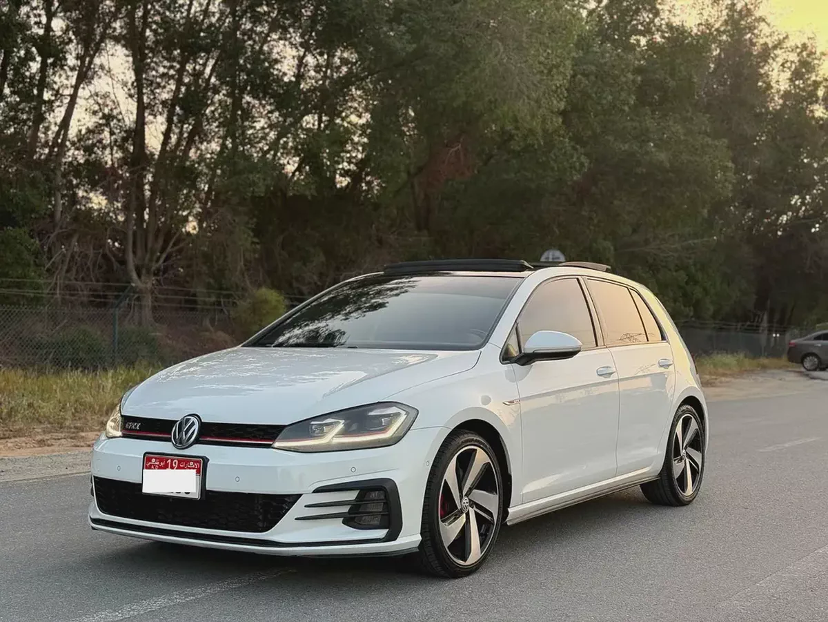 جولف GTI موديل 2018 خليجى صبغ الوكاله فل اوبشن-1-1