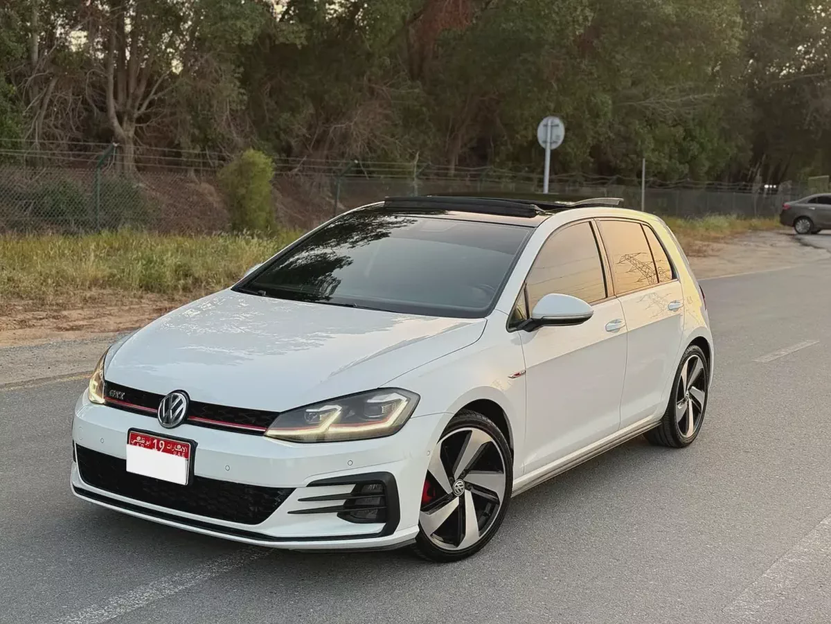 جولف GTI موديل 2018 خليجى صبغ الوكاله فل اوبشن-2-2