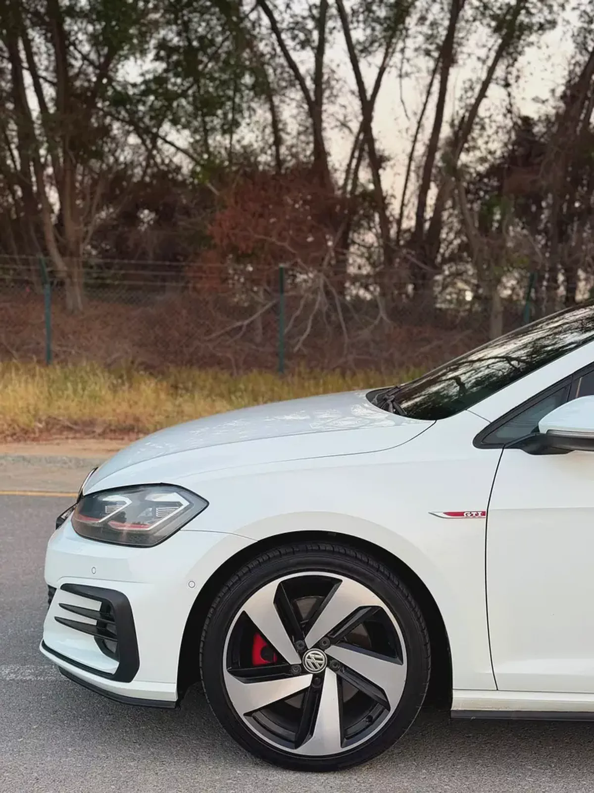 جولف GTI موديل 2018 خليجى صبغ الوكاله فل اوبشن-8-8