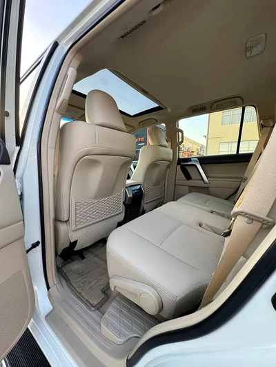 Toyota Prado Adventure 2022 VXR 4.0L V6 Accident Free-9