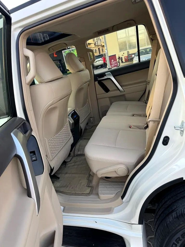 Toyota Prado Adventure 2022 VXR 4.0L V6 Accident Free