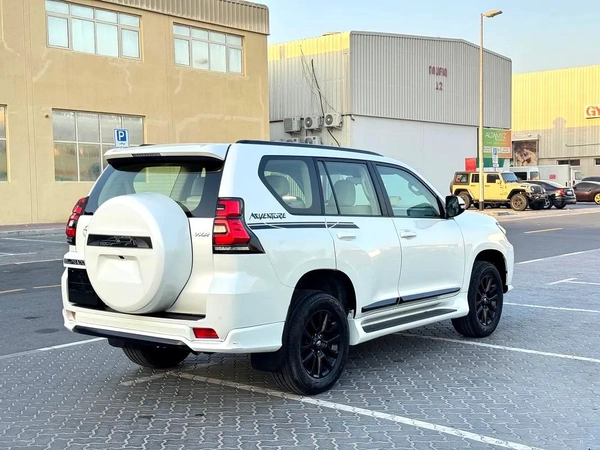 Toyota Prado Adventure 2022 VXR 4.0L V6 Accident Free