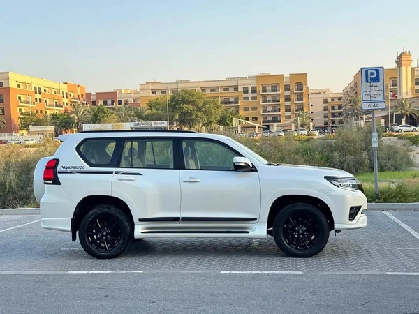Toyota Prado Adventure 2022 VXR 4.0L V6 Accident Free