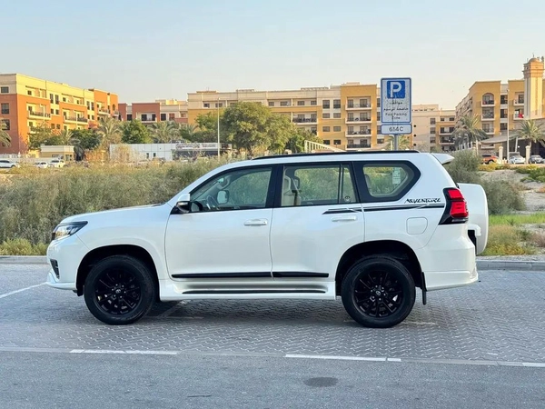 Toyota Prado Adventure 2022 VXR 4.0L V6 Accident Free