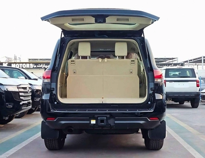Toyota Land Cruiser GXR 3.3L Diesel Twin Turbo | Sunroof | Driver Electric Seat (CODE # GXR-G1)-15