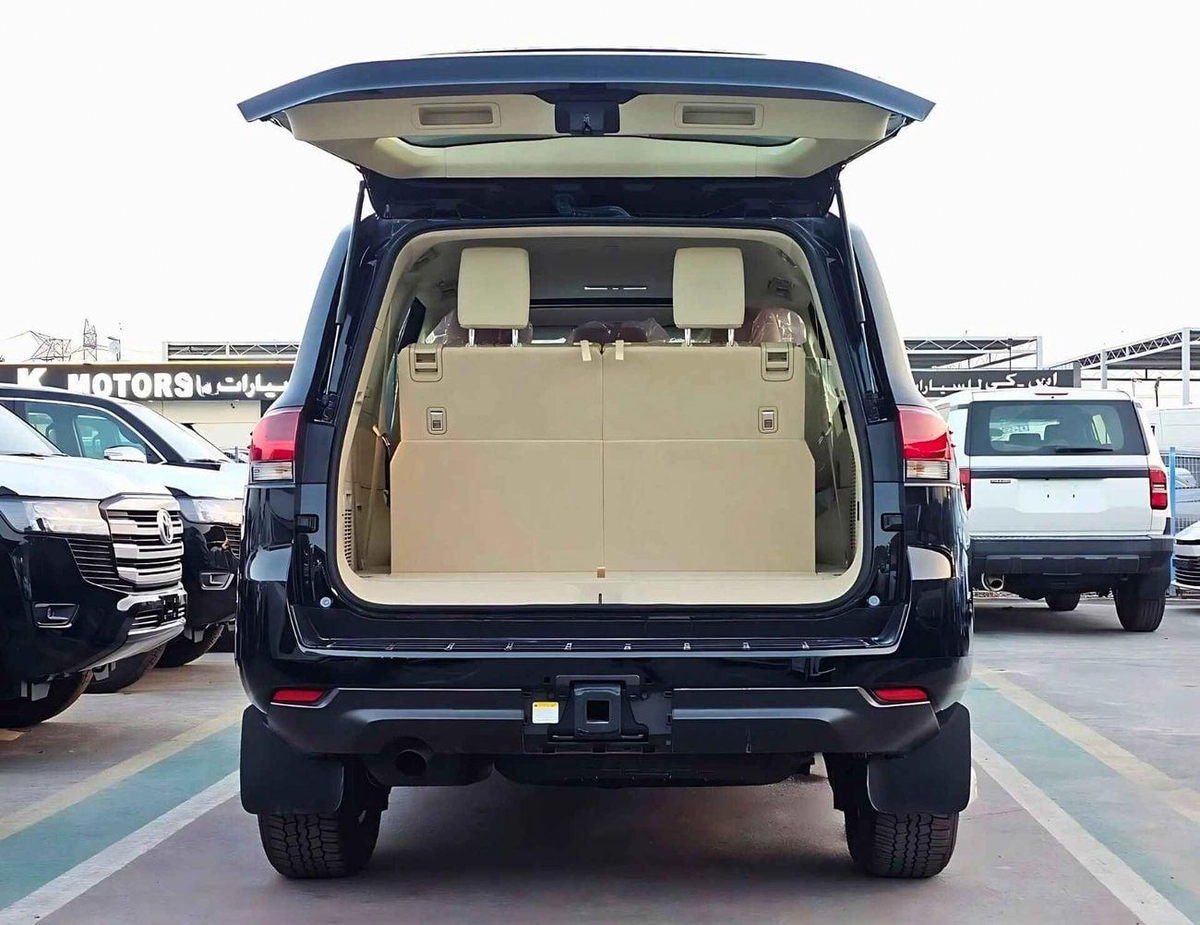 Toyota Land Cruiser GXR 3.3L Diesel Twin Turbo | Sunroof | Driver Electric Seat (CODE # GXR-G1)-15-15