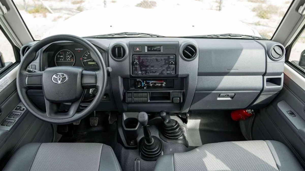 Toyota Land Cruiser Pick Up Toyota Land Cruiser Pick-up DC 4.2L Diesel  MT 2024-14-0