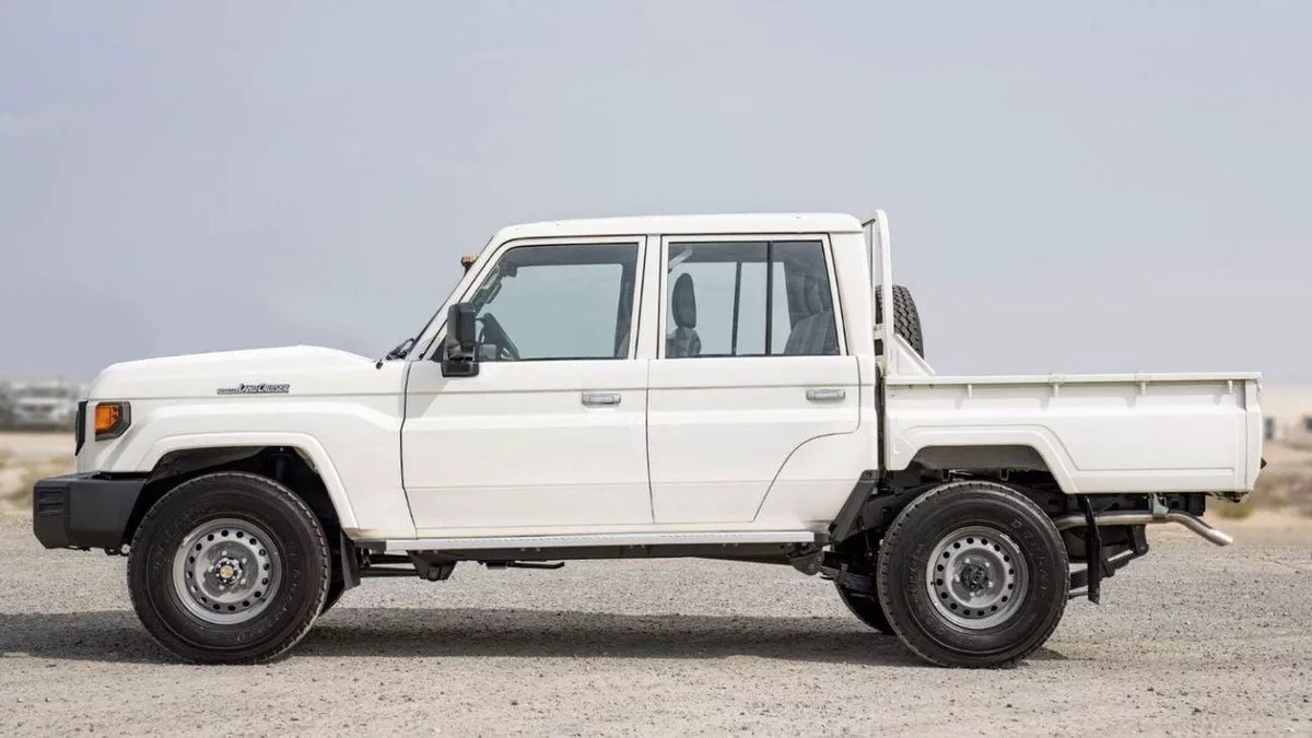 Toyota Land Cruiser Pick Up Toyota Land Cruiser Pick-up DC 4.2L Diesel  MT 2024-7-0