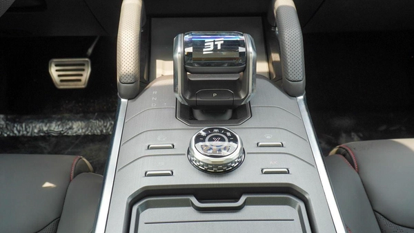 Jetour T2 LUX