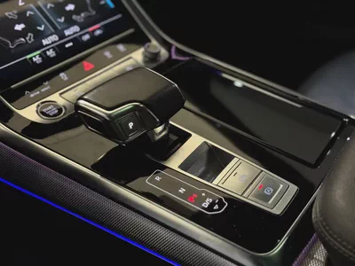 Audi Q8 55 TFSI quattro S line | 2023 | GCC Specs | Monthly: 2,500 AED.-11