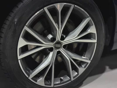Audi Q8 55 TFSI quattro S line | 2023 | GCC Specs | Monthly: 2,500 AED.-3
