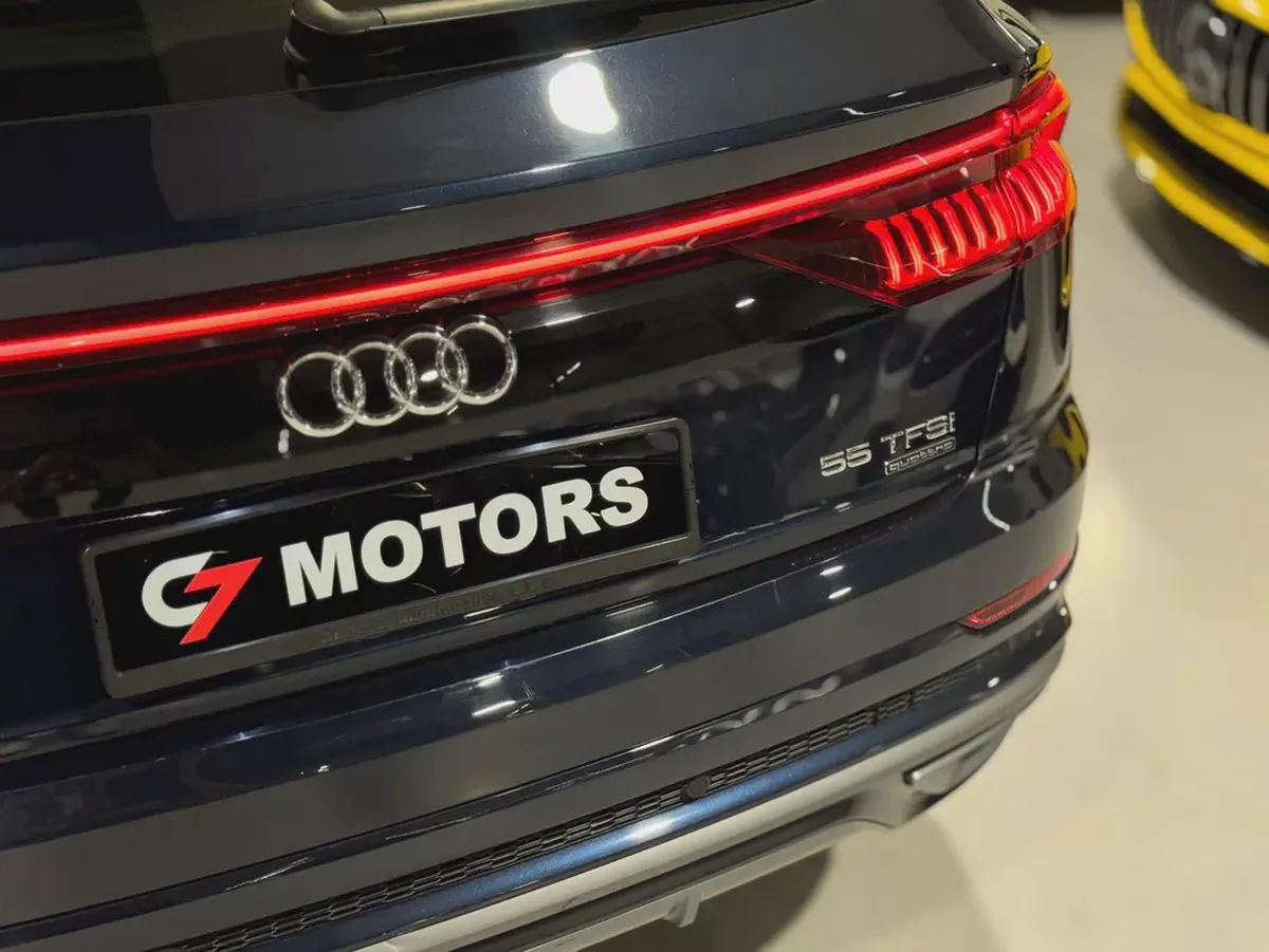 Audi Q8 55 TFSI quattro S line | 2023 | GCC Specs | Monthly: 2,500 AED.-18-18