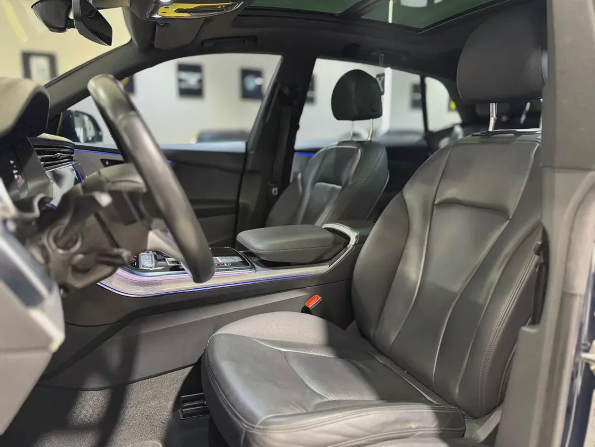 Audi Q8 55 TFSI quattro S line | 2023 | GCC Specs | Monthly: 2,500 AED.-7-7