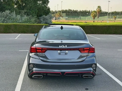 Kia forte 2023 GTLine full sunroof 1.6 turbo-4