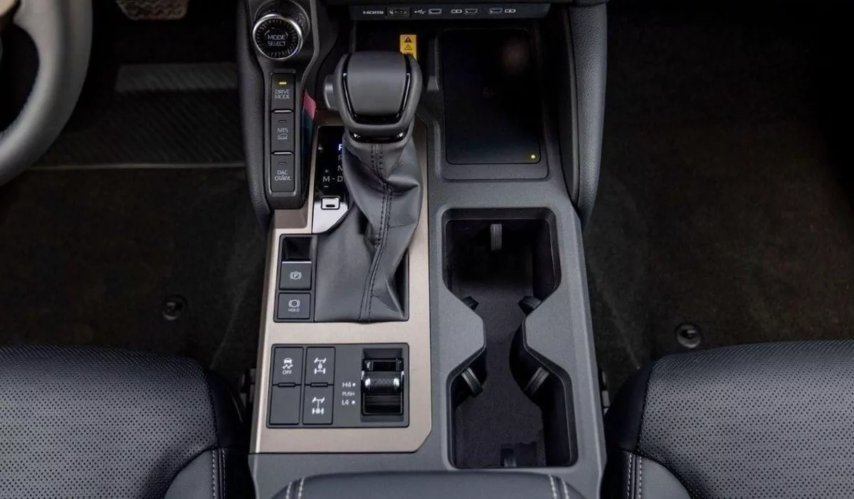 Toyota Prado GXL 1ST EDITION 250 2.4P AT FIRST EDITION MY2024 – SAND & GREY ROOF-10-0