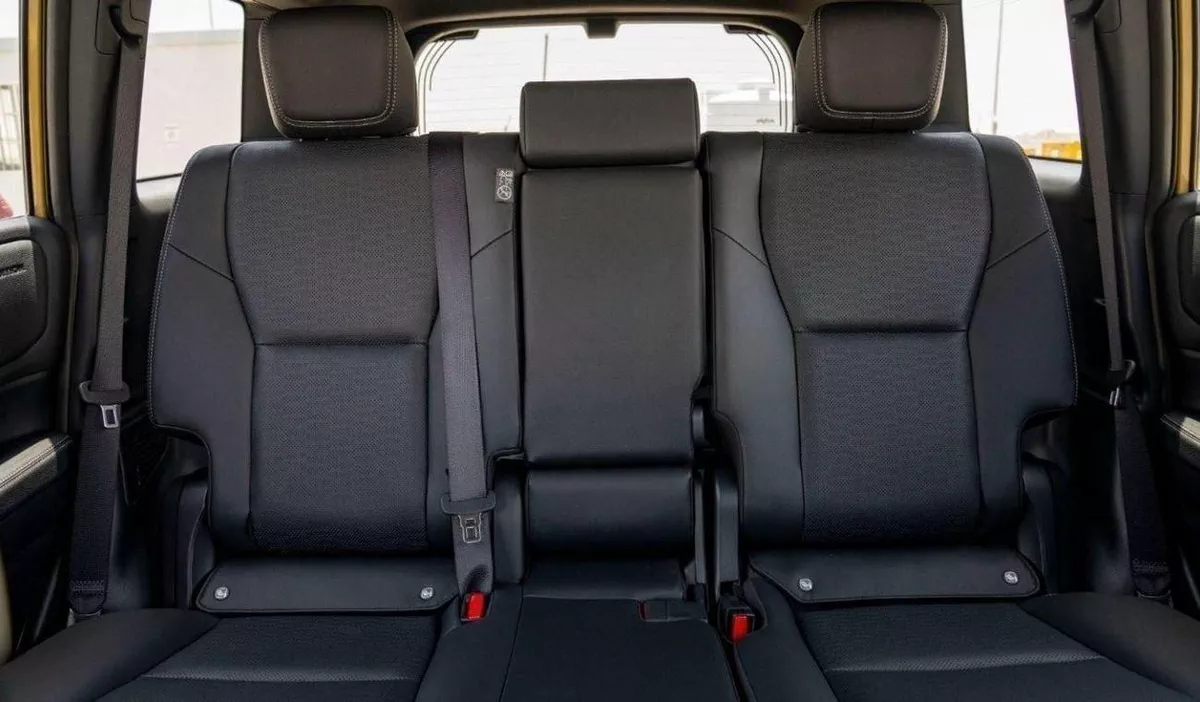 Toyota Prado GXL 1ST EDITION 250 2.4P AT FIRST EDITION MY2024 – SAND & GREY ROOF-18-0