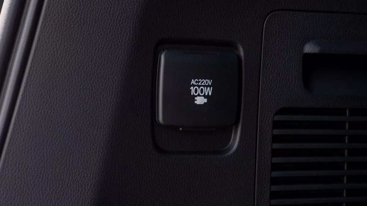 Toyota Land Cruiser VX 3.5L-19-0