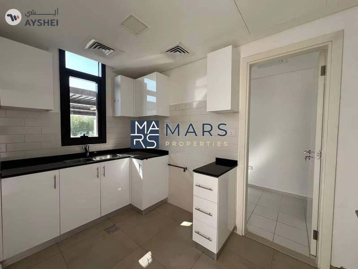 Hot Deal | Vacant Unit Ready To Move-9-9