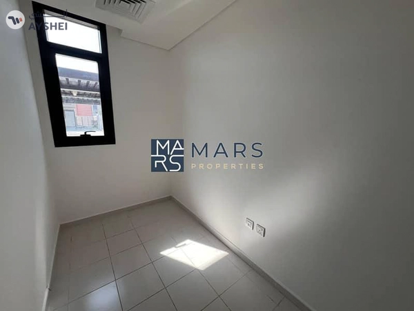 Hot Deal | Vacant Unit Ready To Move
