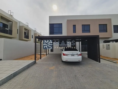 Elegant 4BHK Villa in the Heart of Sharjah-0