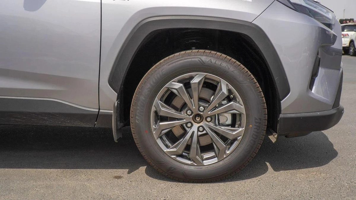 Toyota RAV4 HEV 4WD 2.5L Saudi specs-3-3