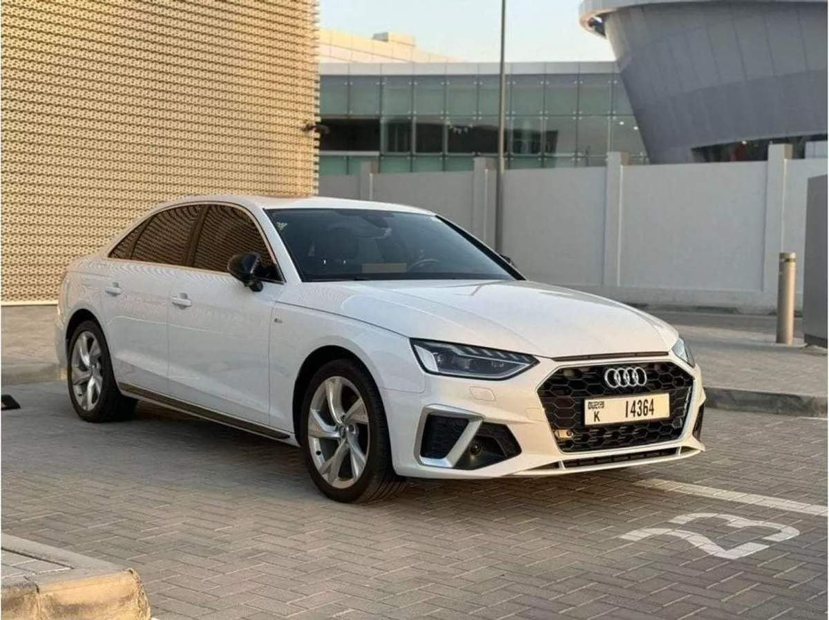 Audi A4 40 TFSI S-LINE Audi A4 V4 2021