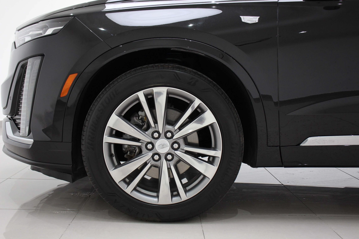 Cadillac XT6-5-5