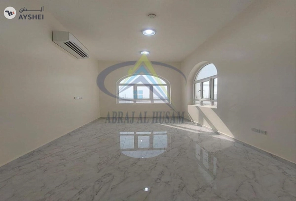 COMPOUND FOR SALE IN SHAKHBOUT CITY