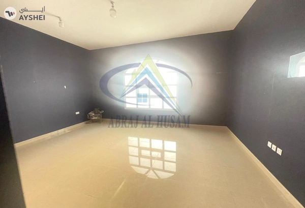 COMPOUND FOR SALE IN SHAKHBOUT CITY