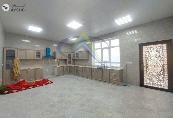 COMPOUND FOR SALE IN SHAKHBOUT CITY