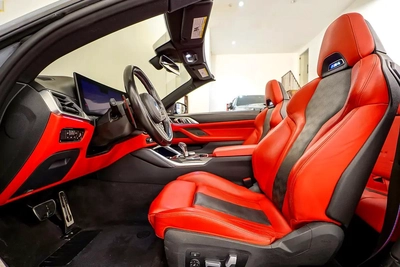 AED 4527 PM | BMW M4 COMPETITION CABRIOLET Xdr2024 | WELL MAINTAINED | 1 YEAR WARRANTY-10