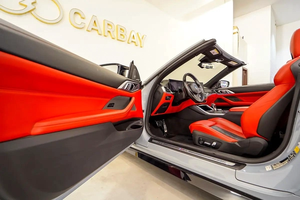 AED 4527 PM | BMW M4 COMPETITION CABRIOLET Xdr2024 | WELL MAINTAINED | 1 YEAR WARRANTY