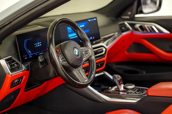 AED 4527 PM | BMW M4 COMPETITION CABRIOLET Xdr2024 | WELL MAINTAINED | 1 YEAR WARRANTY