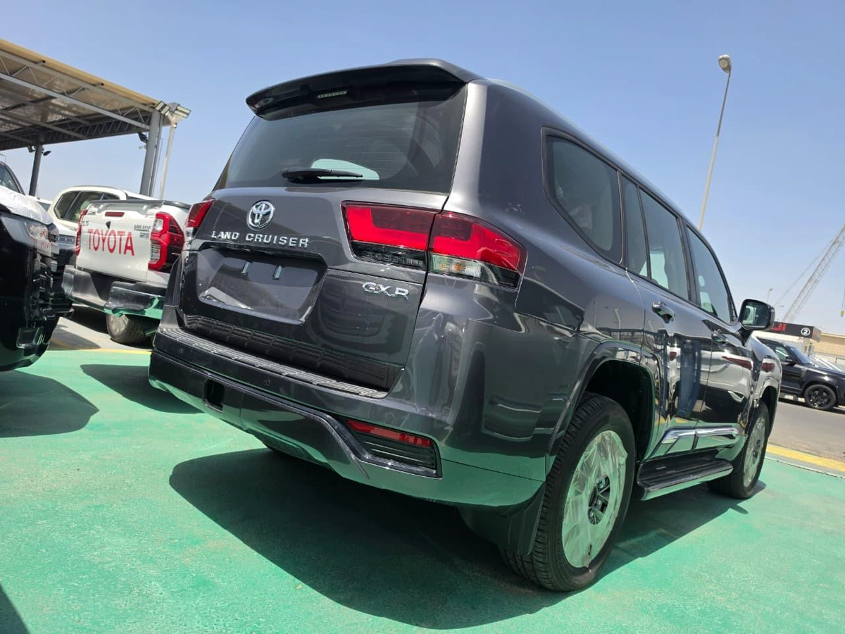 TOYOTA LAND CRUISER LC300 GXR 4.0L V6 PETROL 2026-7-7