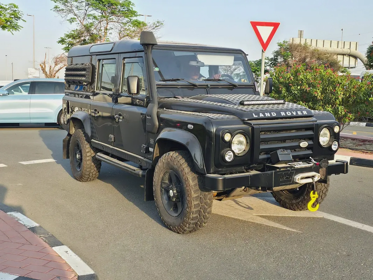 Land Rover Defender 110 - 2008 -  SVX edition 60 years-5-5