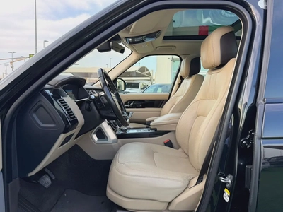 (2019) RANGE ROVER VOGUE //HSE// GCC FULL OPTION -EXCELLENT CONDITION--7