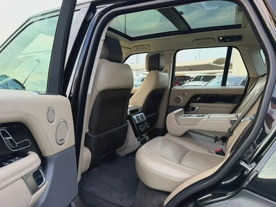 (2019) RANGE ROVER VOGUE //HSE// GCC FULL OPTION -EXCELLENT CONDITION--11