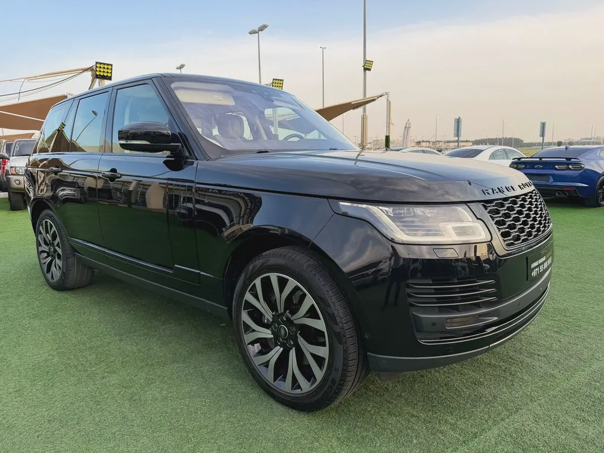 (2019) RANGE ROVER VOGUE //HSE// GCC FULL OPTION -EXCELLENT CONDITION--3-3