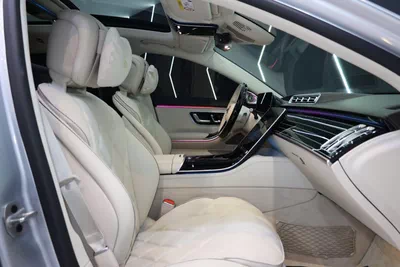 Mercedes-Benz Maybach S680-7