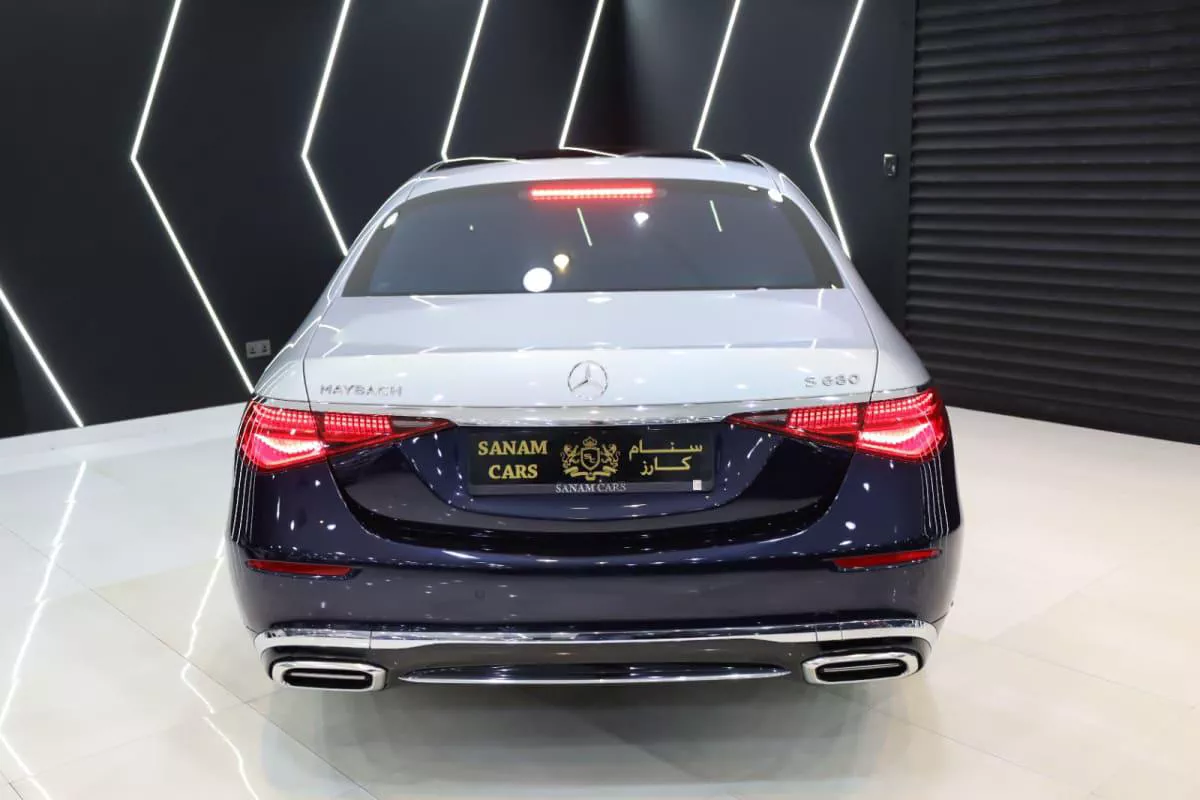 Mercedes-Benz Maybach S680-8-8