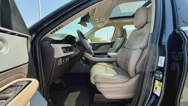 2022 Lincoln Aviator Reserve ll | G.C.C Spec | First Owner | Warranty and Service from Lincoln