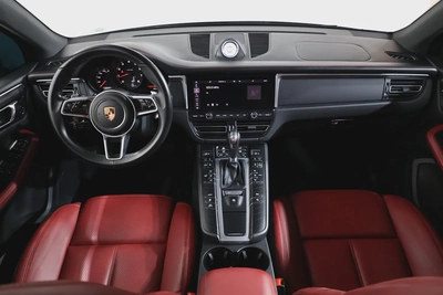 Porsche Macan   2020 GCC Specs-Pristine condition-11