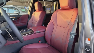 ( Only For Export ) 2026 Lexus LX 700h BH “Signature” 3.5TT V6 Hybrid AWD GCC BRAND NEW-13