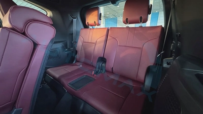 ( Only For Export ) 2026 Lexus LX 700h BH “Signature” 3.5TT V6 Hybrid AWD GCC BRAND NEW-15