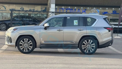 ( Only For Export ) 2026 Lexus LX 700h BH “Signature” 3.5TT V6 Hybrid AWD GCC BRAND NEW-19
