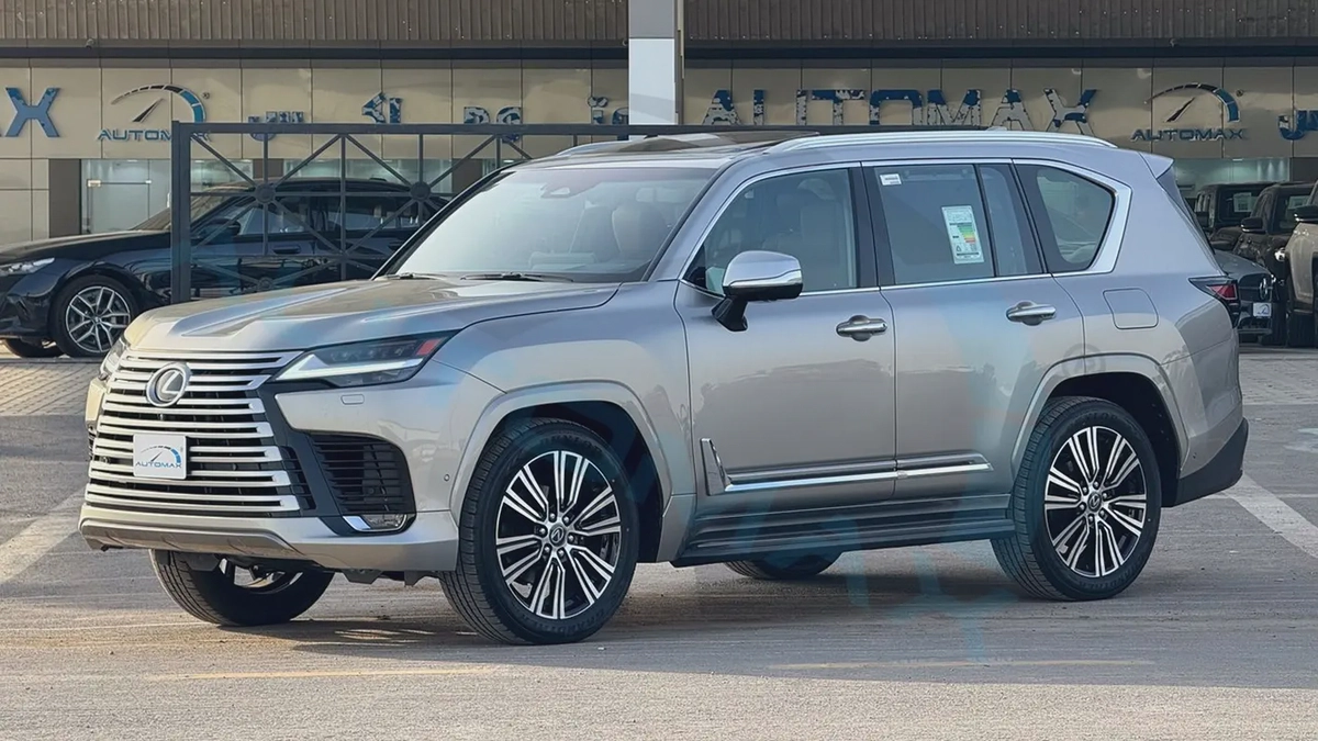 ( Only For Export ) 2026 Lexus LX 700h BH “Signature” 3.5TT V6 Hybrid AWD GCC BRAND NEW