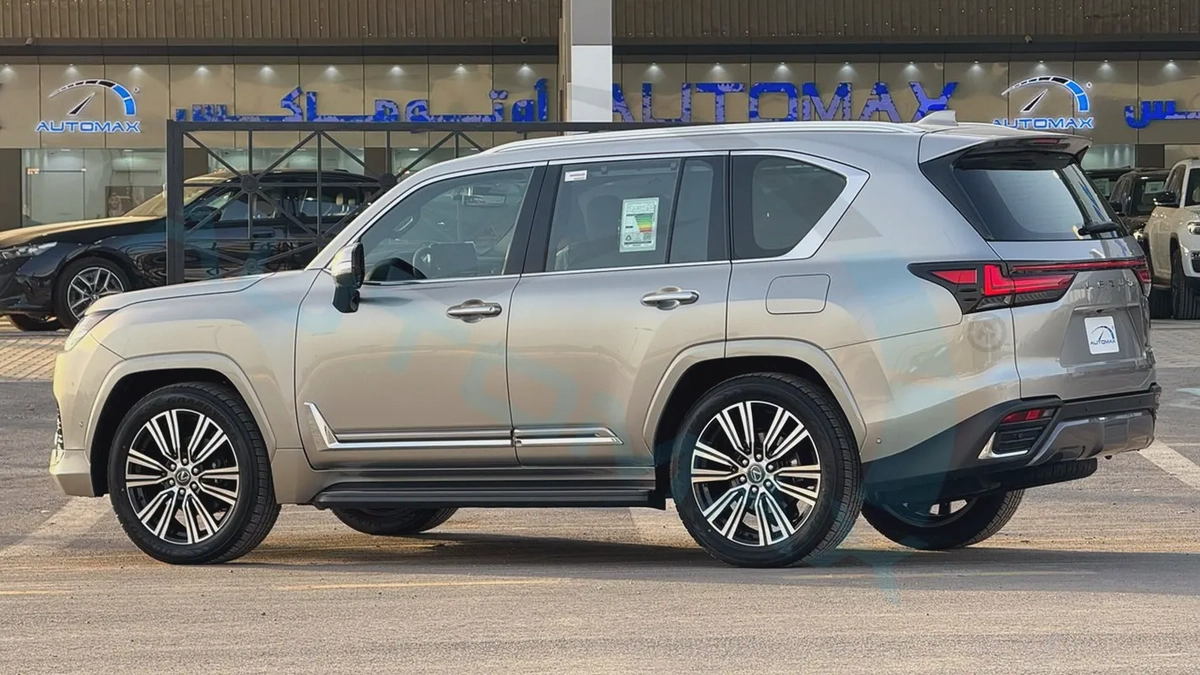 ( Only For Export ) 2026 Lexus LX 700h BH “Signature” 3.5TT V6 Hybrid AWD GCC BRAND NEW-4-4