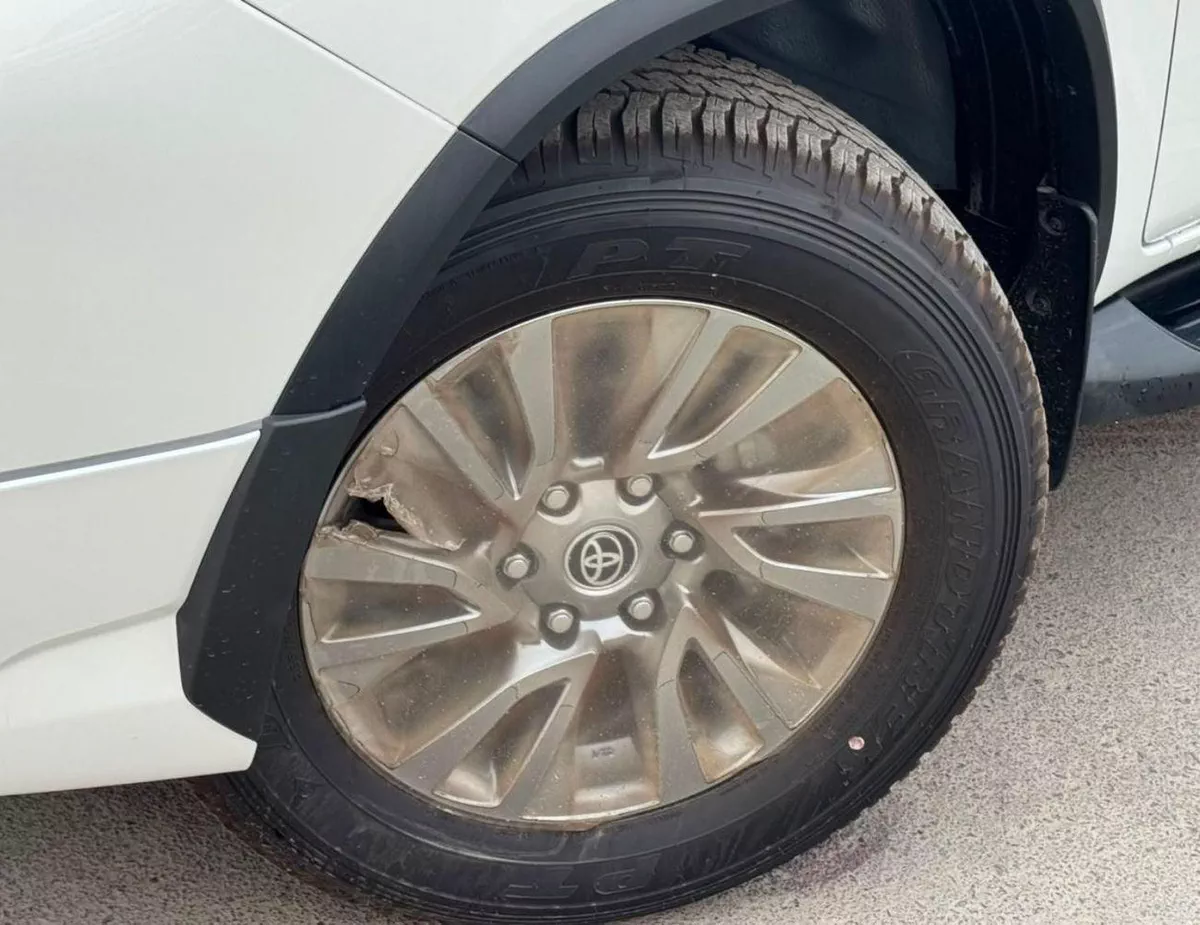 Toyota Fortuner SR5 || 2.8L DIESEL V4 4WD | RADAR | 360*CAMERA | AUTO AC (CODE # FD6FO)-9-0